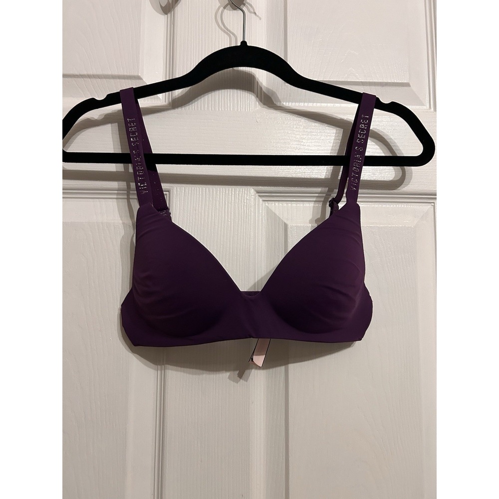 Victorias Secret T-Shirt Bra 32B lightly lined wireless lingerie Intimates